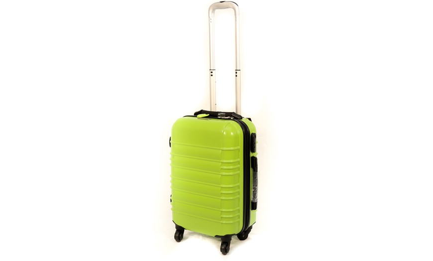 Image 77: Discovery Three-Piece Luggage