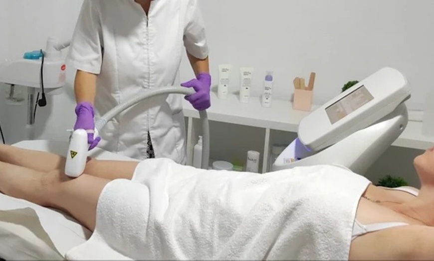 Image 7: Masaje relajante con opciones de craneofacial y reflexología