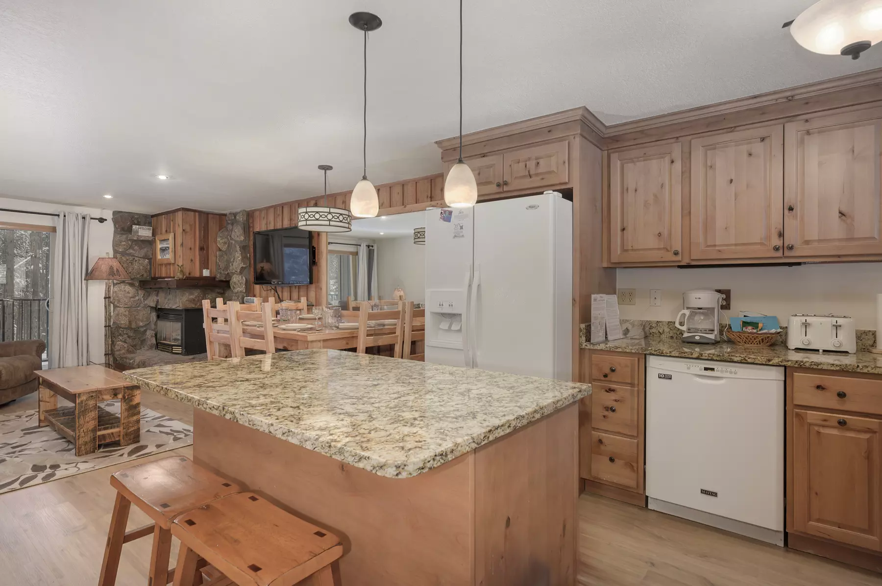 Mountain-View Condos in Colorado with Indoor Pool & Shuttle Access