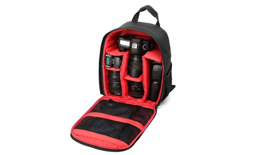 Image 8: Anti-Theft Camera Backpack