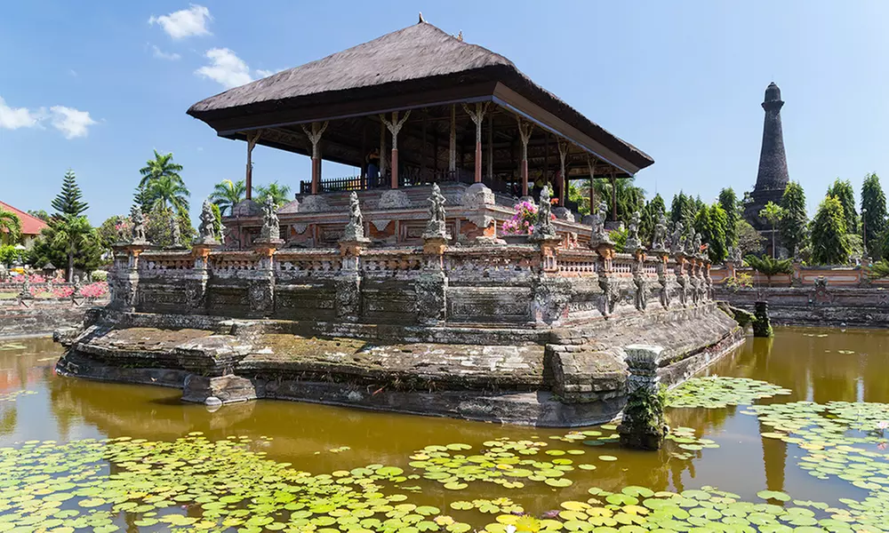 ✈ 10-Day Tour of Bangkok, Pattaya & Bali with Air from Intertrips 