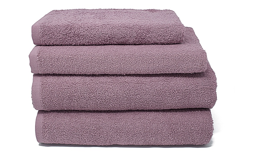 Image 12: Set of 5 Italy-Made Bath Towels