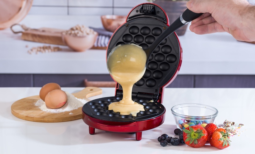 Image 3: Giles and Posner Waffle Maker