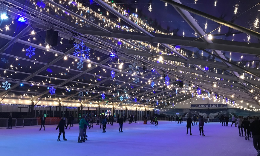 Image 1: 45-Minute Ice Skating Session