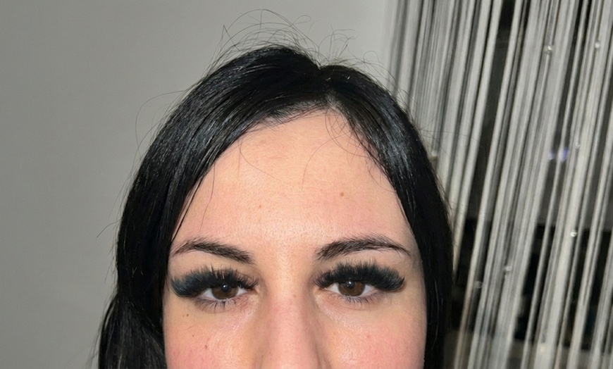 Image 3: Get Stunning Russian Mega Volume Eyelash Extensions