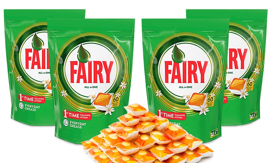 Image 7: Fairy Dishwasher Tablets 