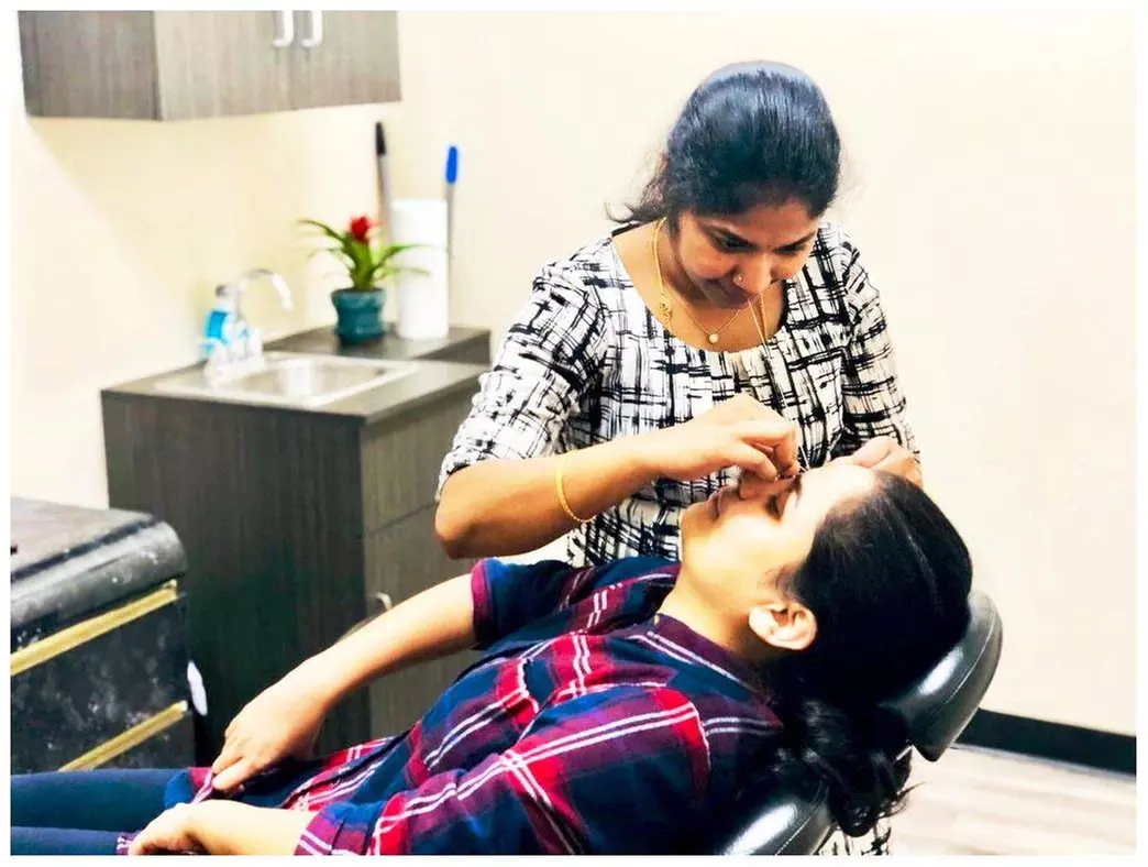 Enhance Your Look with a Microblading Session at Sarita's Threading