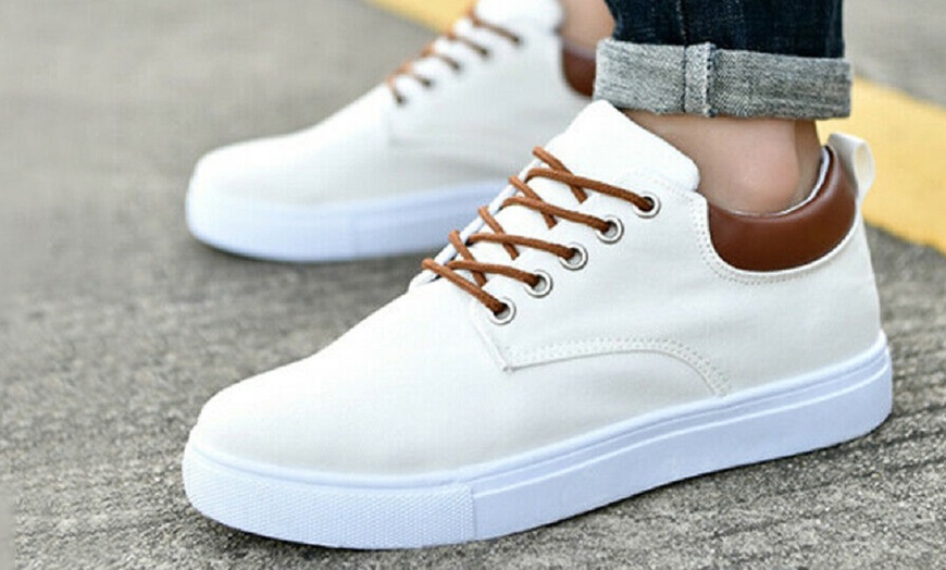 Image 13: Men's Casual Canvas Shoes