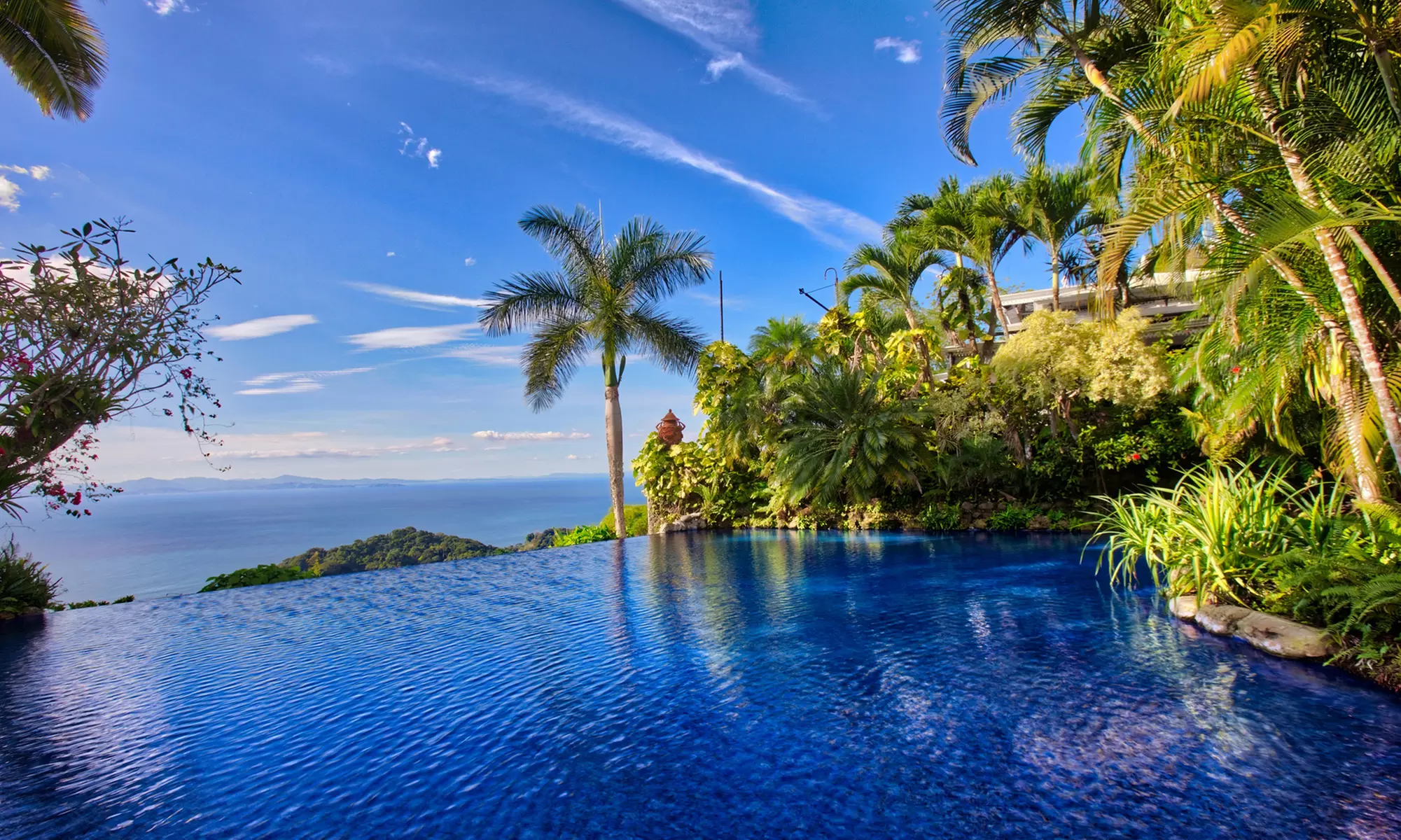 3-, 4-, or 5-NT Stay for Two in a Junior Suite or Junior Suite Superior at Villa Caletas in Costa Rica; Air not Included - Primary Image