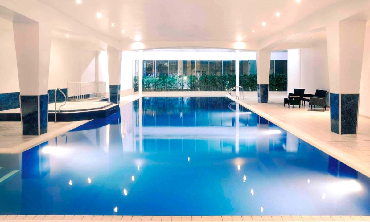 Cardiff: 4* Classic Double or Twin Room with Breakfast & Late CheckOut