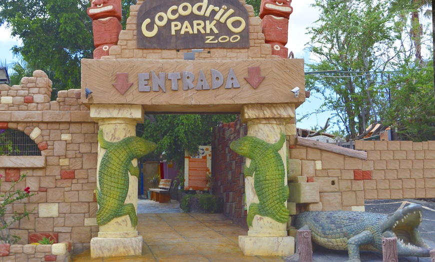 Image 2: Entrada a Cocodrilo Park