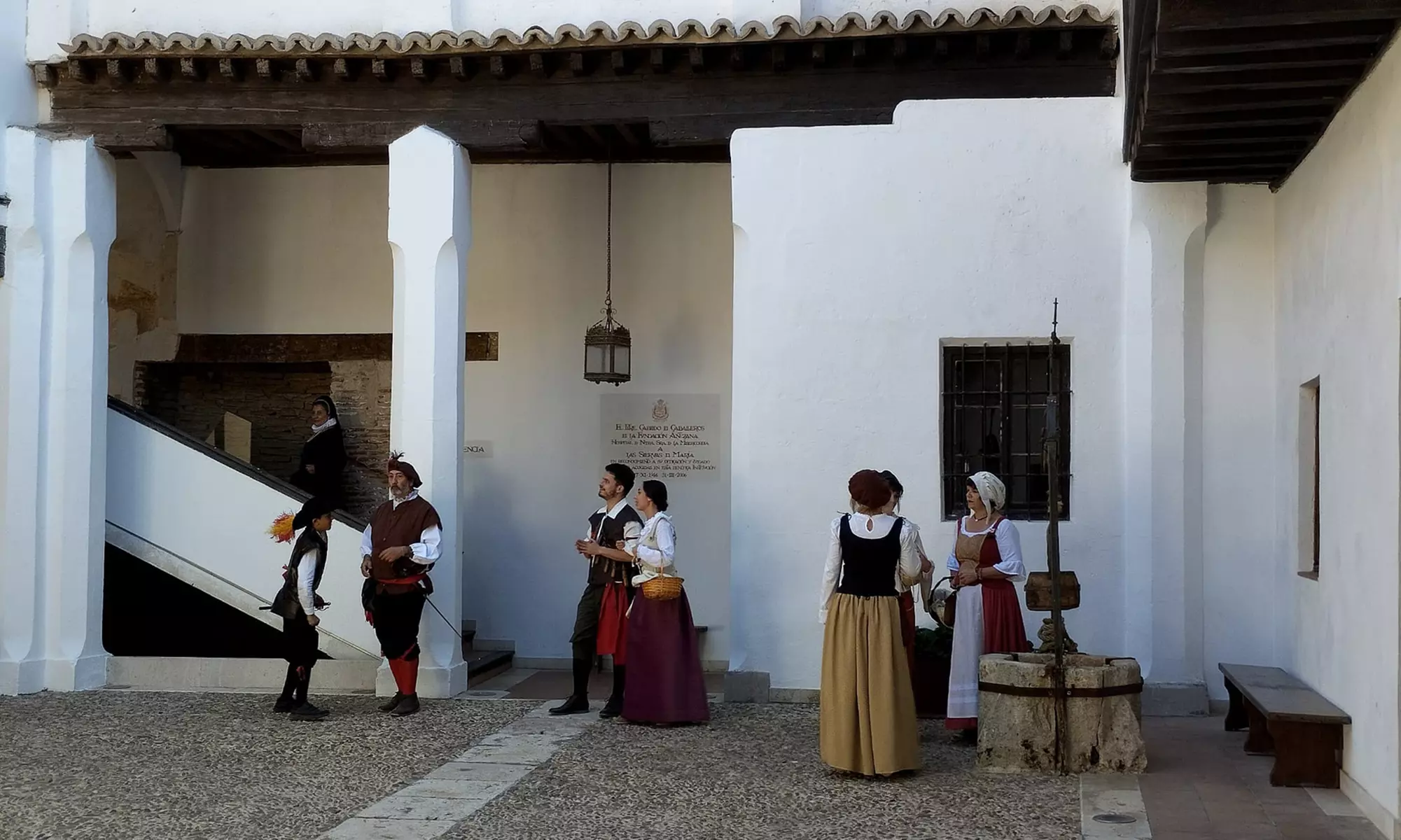 Visita turística guiada por Alcalá de Henares en Alcalá Turismo Y Más
