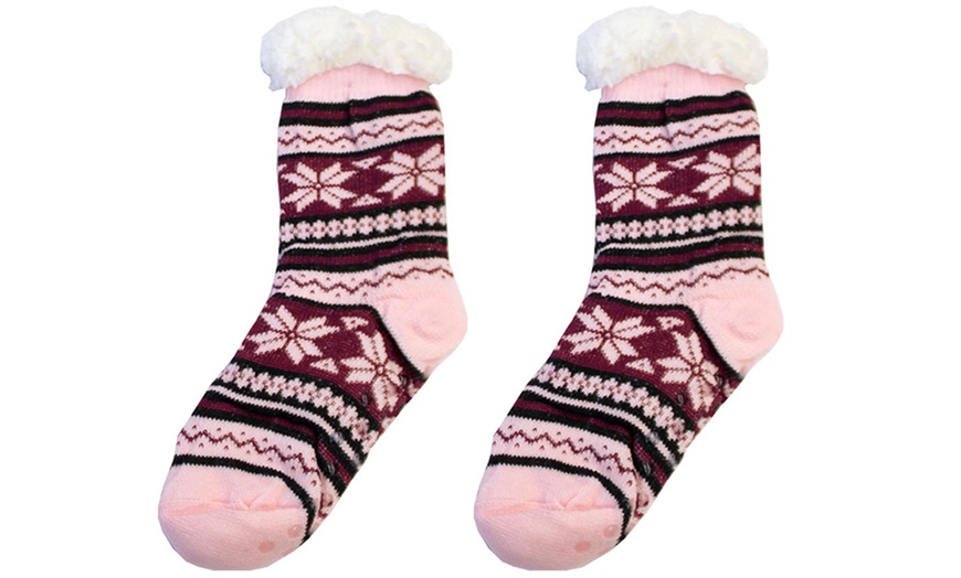 Image 24: Festive Warm Sherpa Fur Slipper Socks