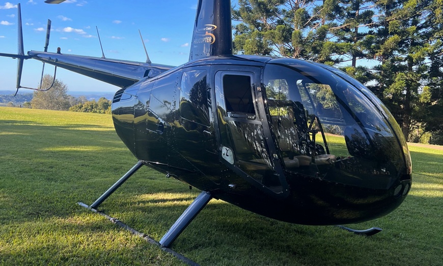 Image 4: Scenic Helicopter flight at Sunshine Coast Helicopter Tour