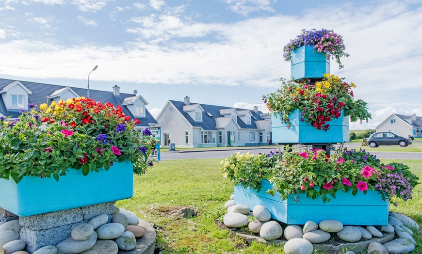 Image 9: 2-Night Holiday House Break in Bundoran 