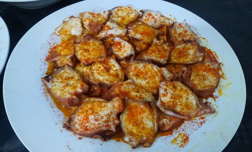 Image 3: Menú de parrillada con postre y botella de vino en Brasería Casa Laura