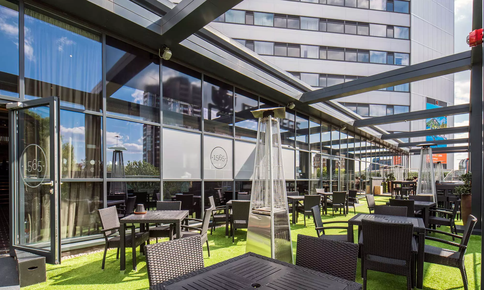 Birmingham: 4* Double Room Stay with Breakfast