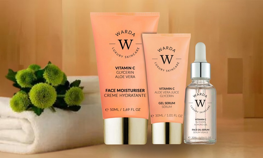 Image 2: Warda Radiant Glow Vitamin C Bundle with Moisturiser and Serums