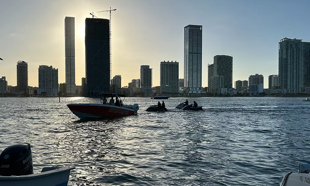 One Hour Rental for Jetski for Up to Four People  