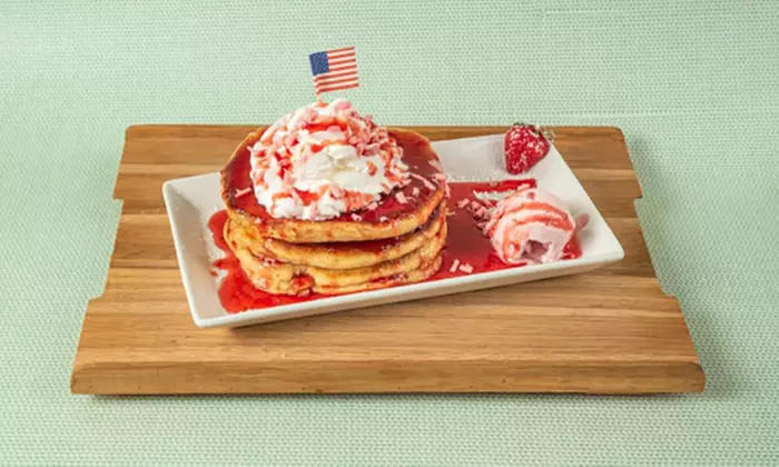 Hausgemachte American Style Pancakes für bis zu 4 Personen