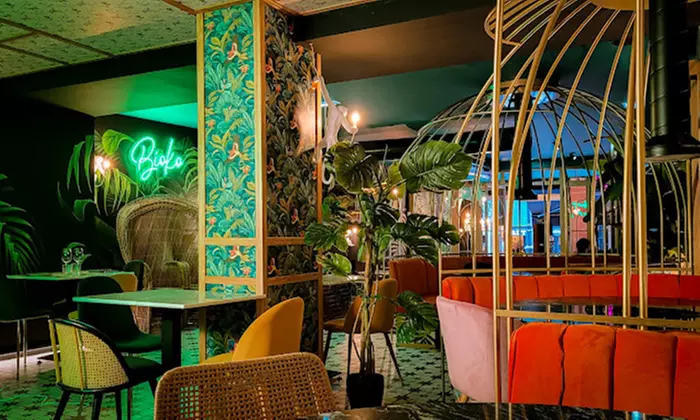 Menú degustación de 3 tiempos, postre y bebida para 2 o 4 personas