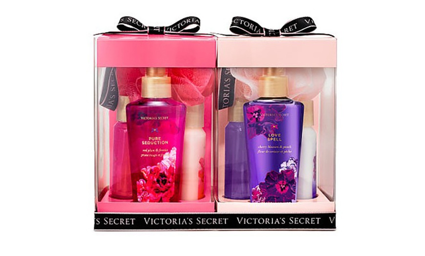 Image 1: Victoria's Secret Gift Set