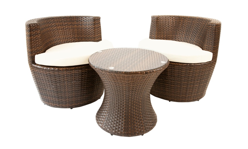 Image 3: Cozy Bay Conservatory Rattan-Effect Two-Seater Round Outdoor Set