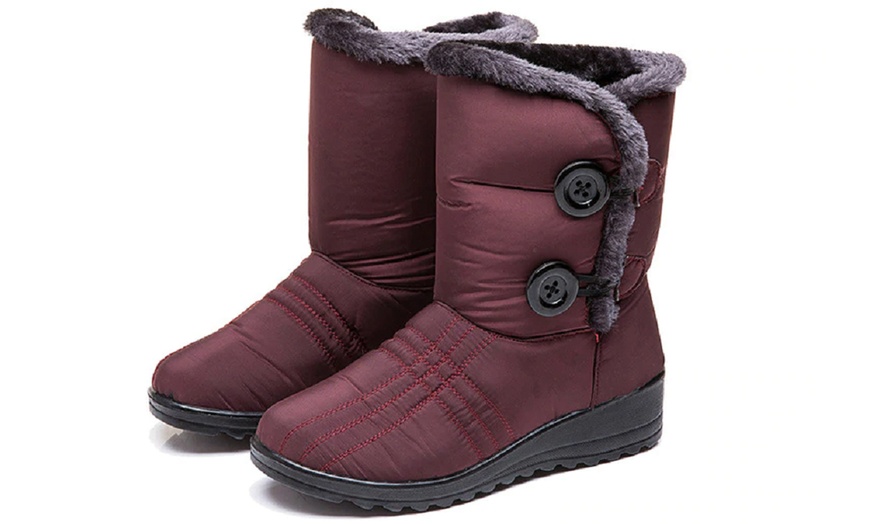 Image 8: Winter Non-Slip Boots