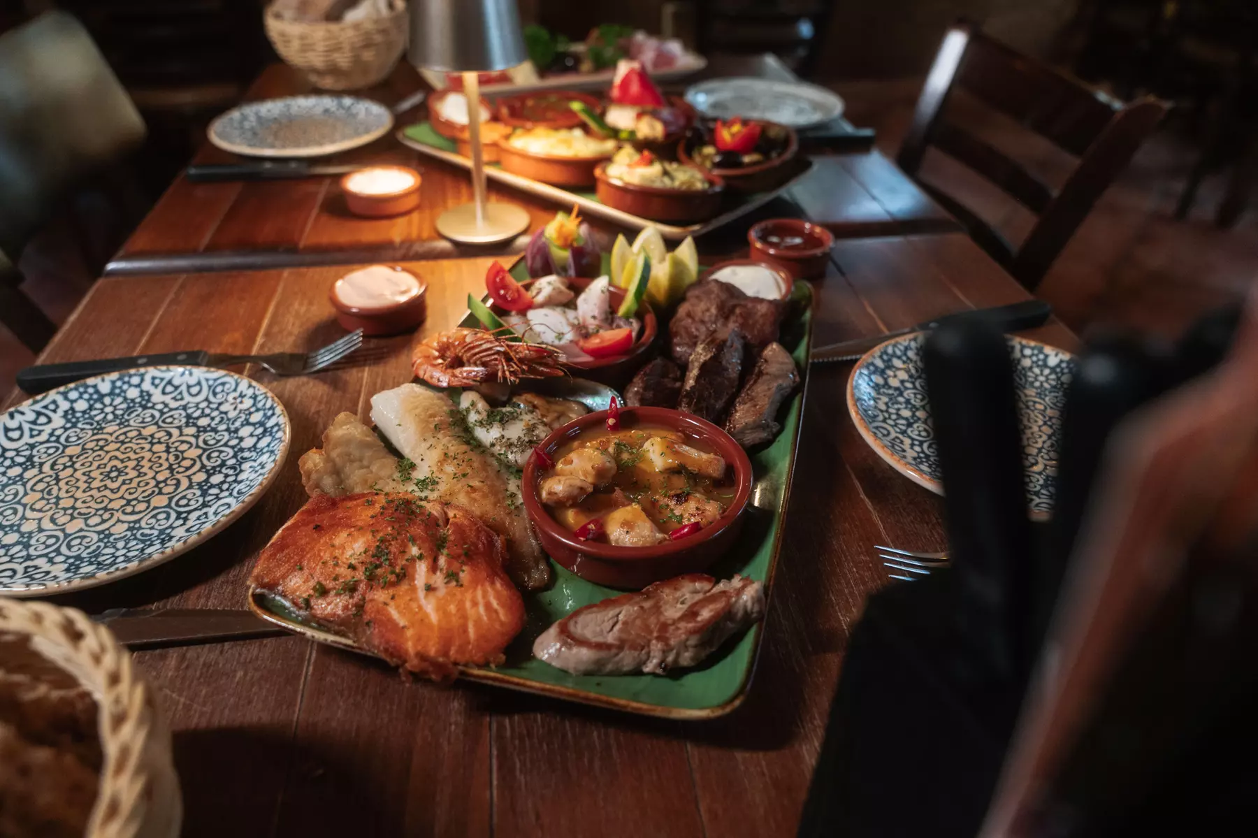 Urlaub auf dem Teller: Gemischte Platte nach Wahl für 2 bis 4 Personen