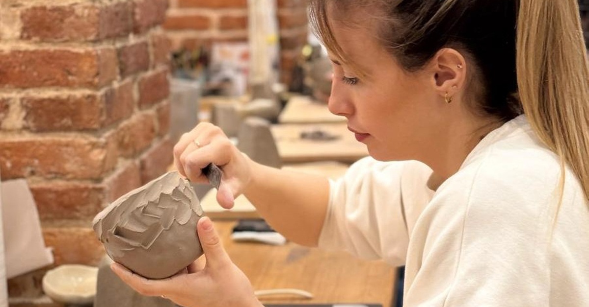 Taller privado de cerámica para grupos en Gijón