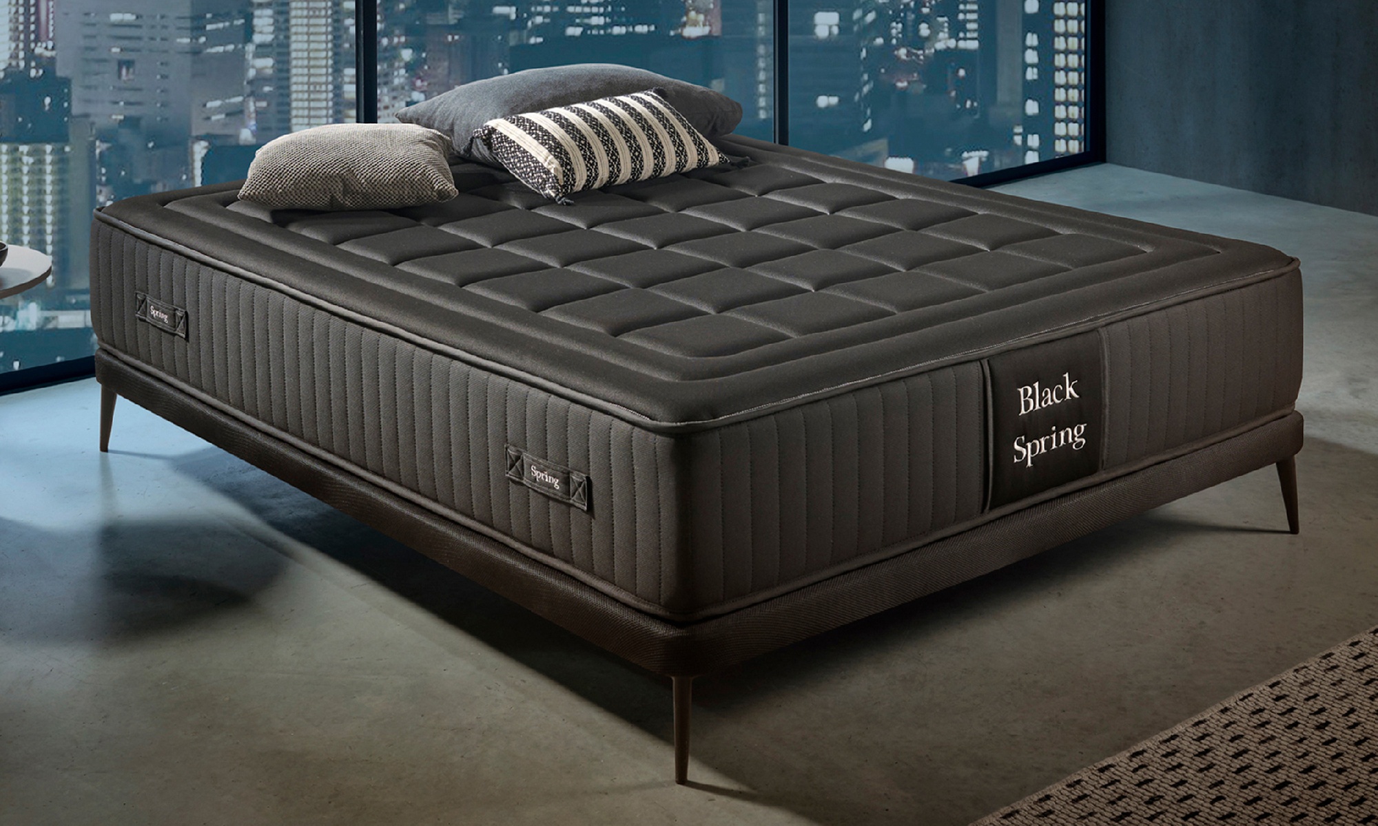 Taschenfederkern- und Memory-Schaum-Matratze „King Spring Black“