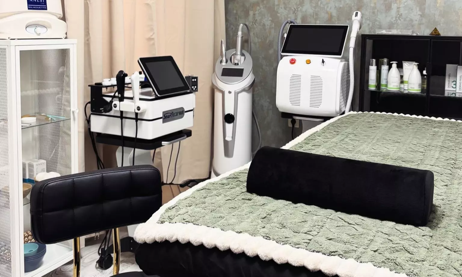 2, 4 o 6 sesiones de liposucción sin cirugía con láser Emerald