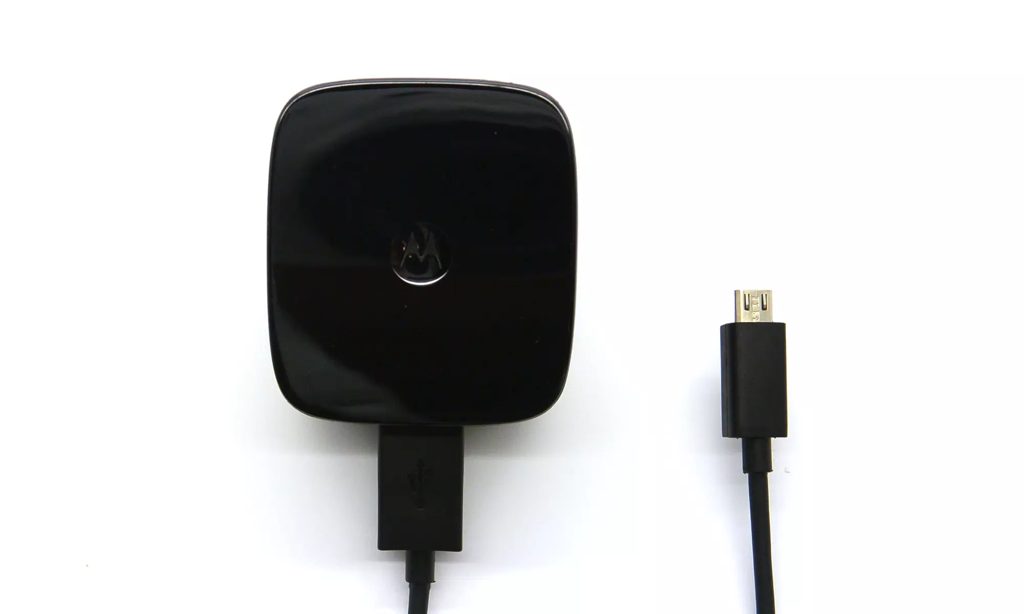 Motorola 15W Turbo Charger with Qualcomm Quick Charge 2.0 Technology (New or Re-Certified) - Primary Image