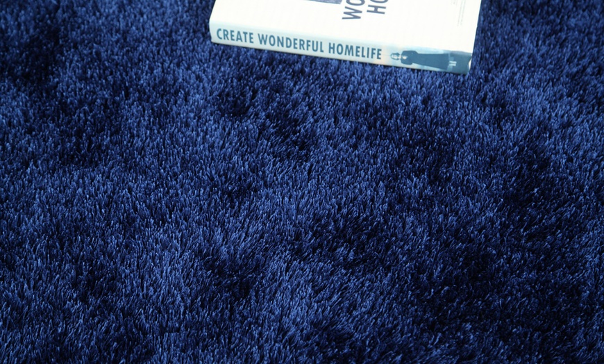 Image 29: Alfombra de pelo 