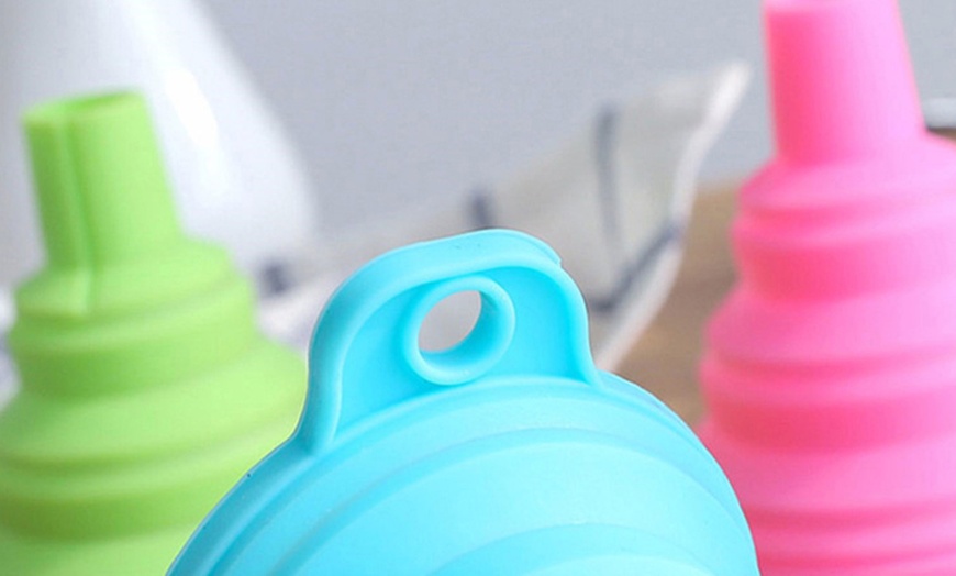 Image 10: Up to 4 Space-Saving Collapsible Kitchen Funnel