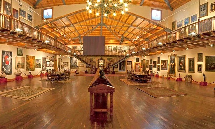 Image 8: Visita guiada a bodega para 2 o 4 con cata de 3 vinos y aperitivo