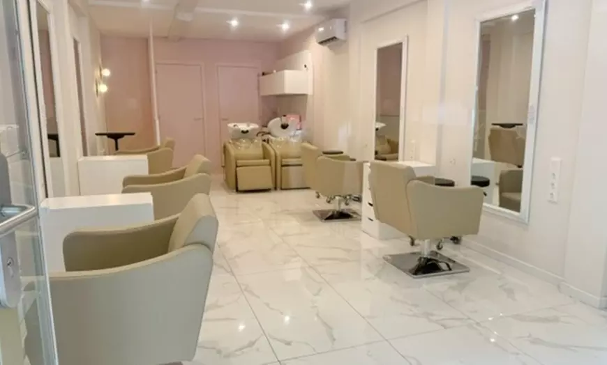 Image 9: Ritual de spa capilar japonés con aromaterapia, masaje y bebida 