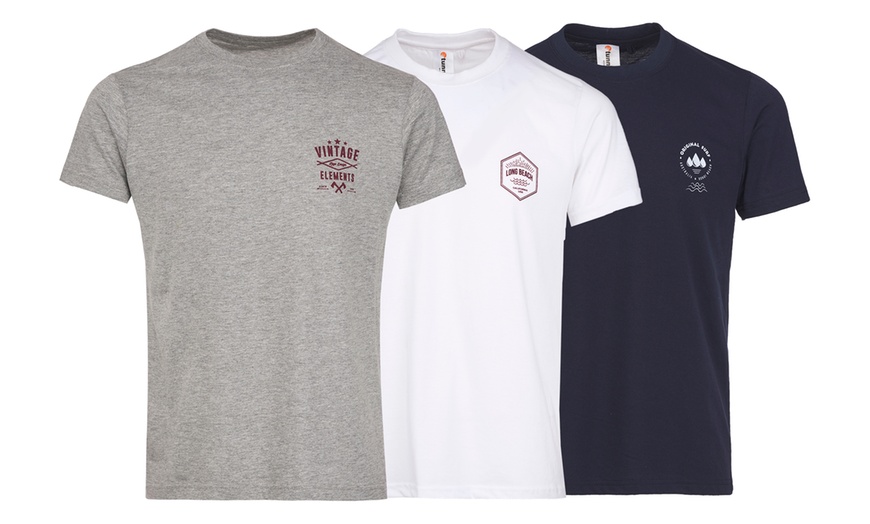 Image 2: Three-Pack of Men's T-Shirts