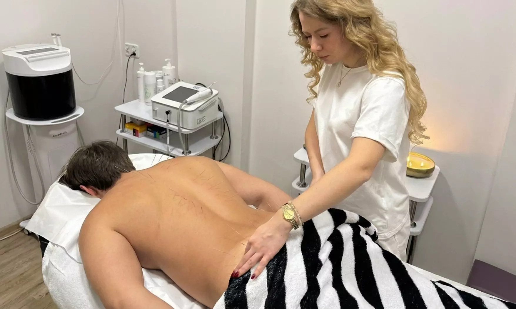 Indywidualne zajęcia jogi Kundalini dla 1-2 osób, akupunktura i więcej