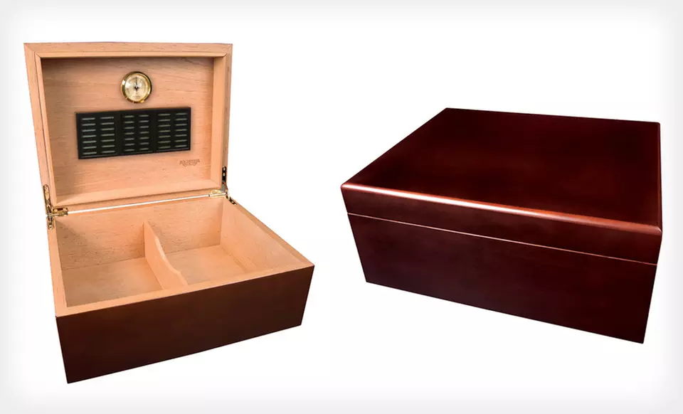 $39 for a Rochester Humidor ($150 List Price). Free Shipping and Free Returns. - Primary Image