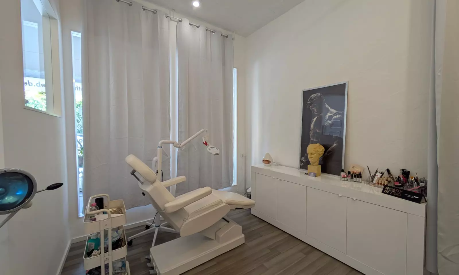 Diamant Zahn-Bleaching inkl. 3 Gelanwendungen für 1 Person