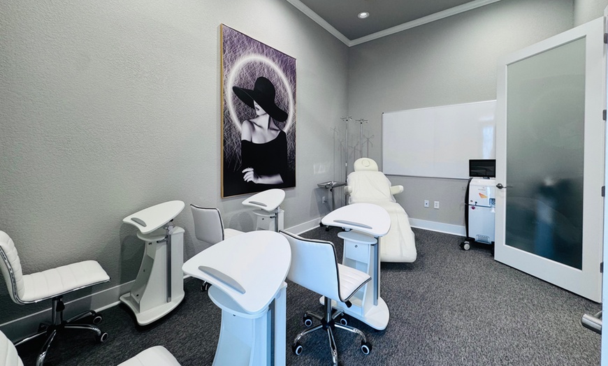 Image 4: Get One or Two Syringes of Skin Booster (Restylane®) 