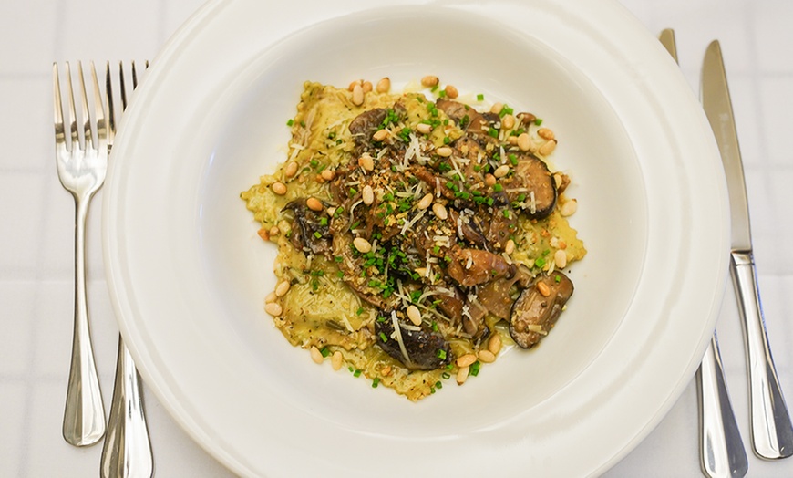 Image 18: Exceptional Cuisine Winner: 3-Course Australian Meal with Wine / Beer