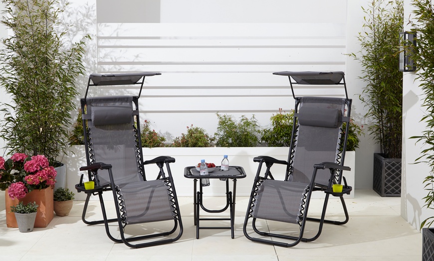 Image 21: Neo Folding Zero Gravity Garden Chairs and Table Set