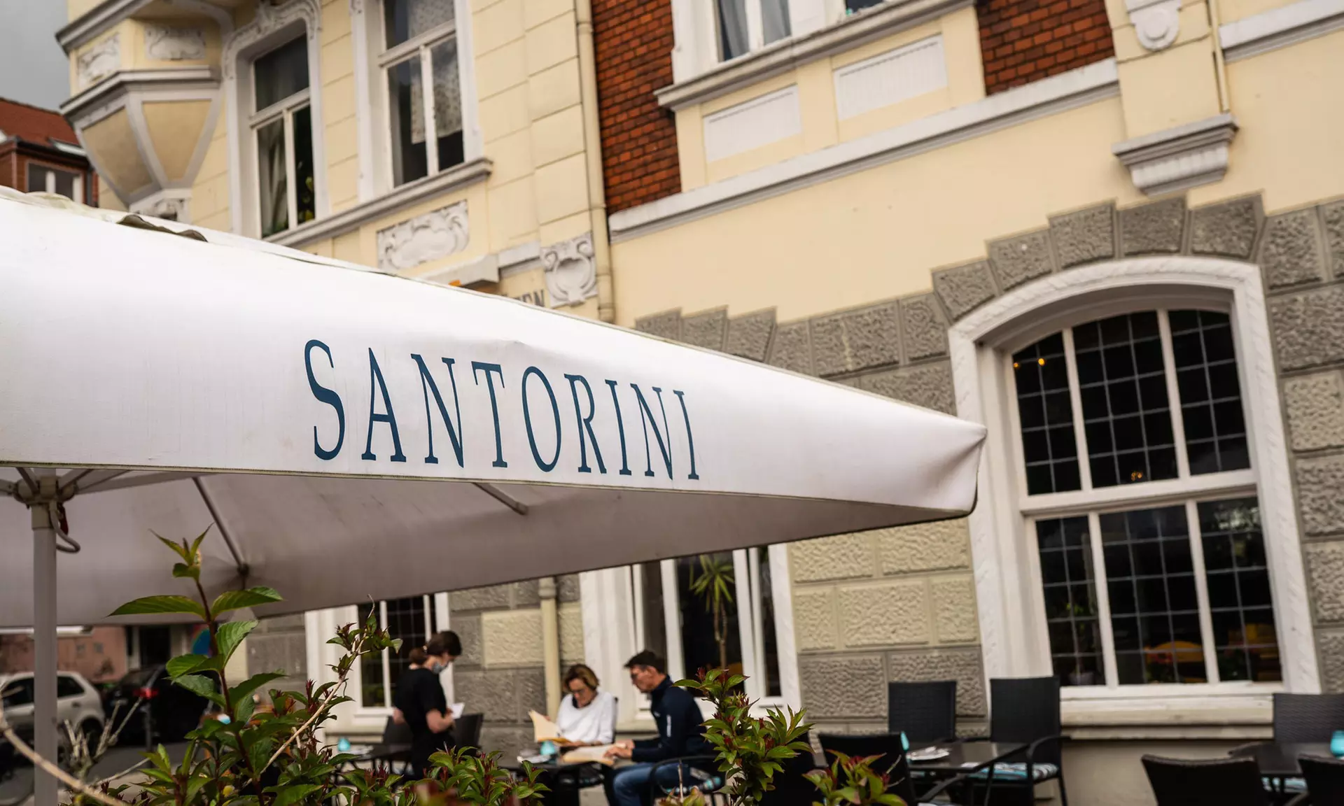 3-Gänge-Menü mit Kykladen-Platte, Vorspeise & Dessert für 2-4 Personen