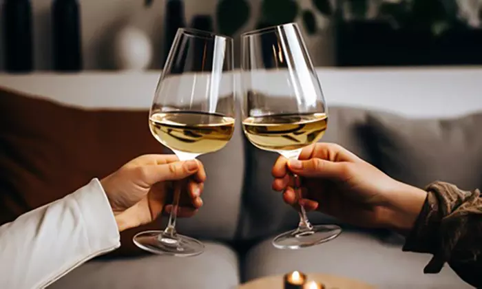 Online-Weinprobe für zuhause & bis zu 6 Personen inkl. 6 Flaschen Wein