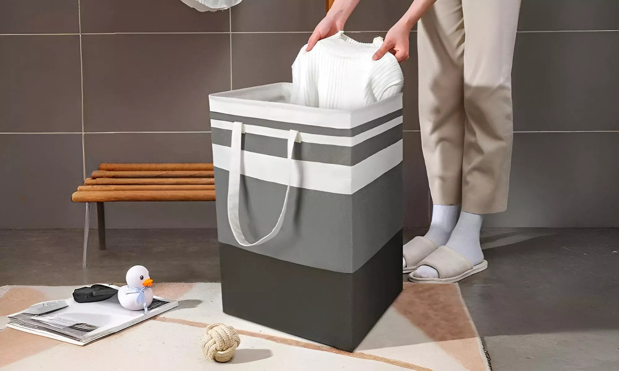 Panier à linge 75 litres en tissu imperméable - Primary Image