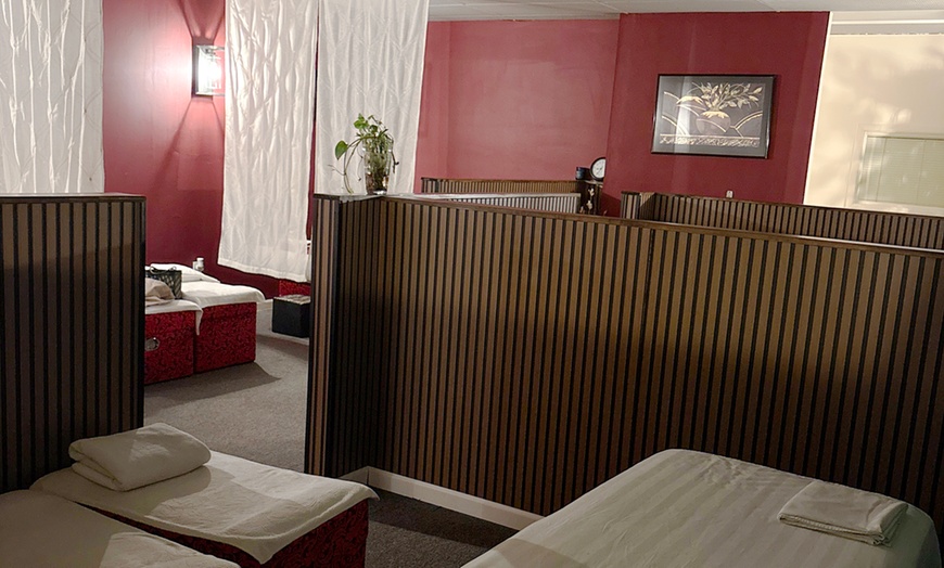 Image 2: Foot Reflexology with Optional 30-Min Full Body Clothed Massage 