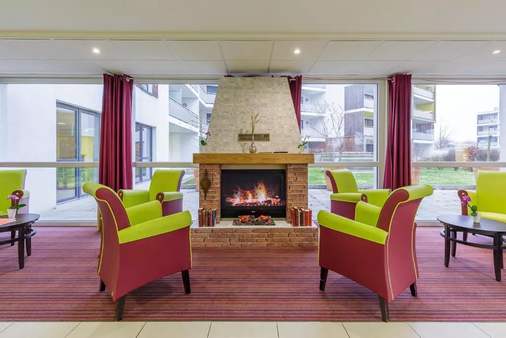 Straßburg: 1-Zimmer-Apartment, opt. mit Frühstück