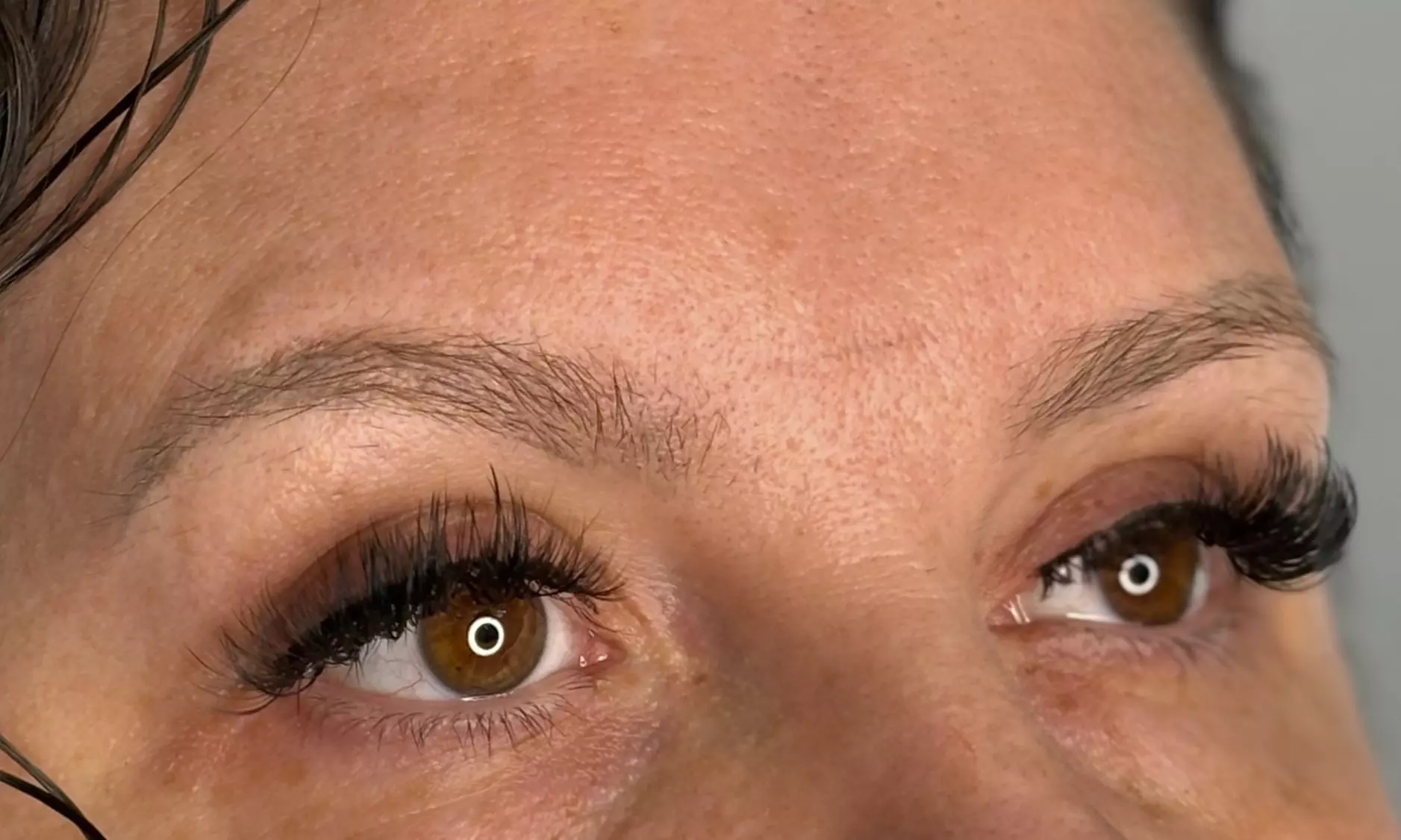 Transform Your Look with One Ombré Powder Brow or/& Touch Up Session